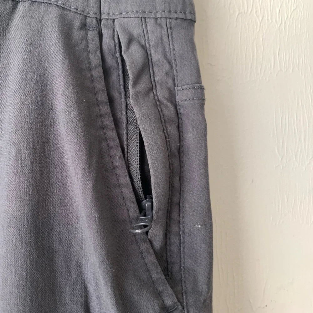 PROJEK RAW Men’s Grey Joggers,With drawstrings, tapered legs and,leg pockets - Picture 3 of 9